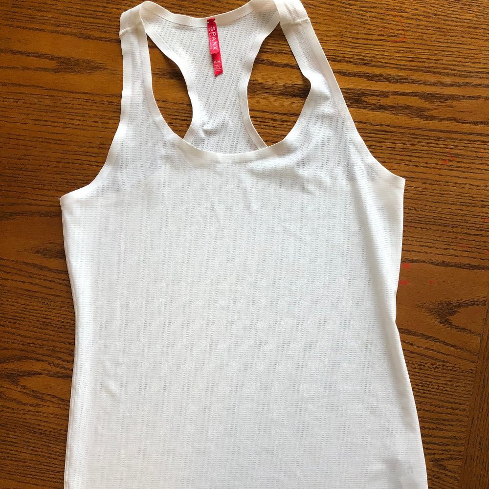 NWOT SPANX White Racerback Tank – Medium